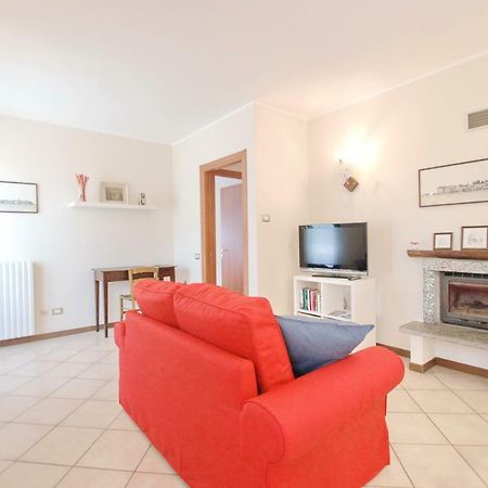 La Casa Dei Sogni Apartment สเตรซา ภายนอก รูปภาพ